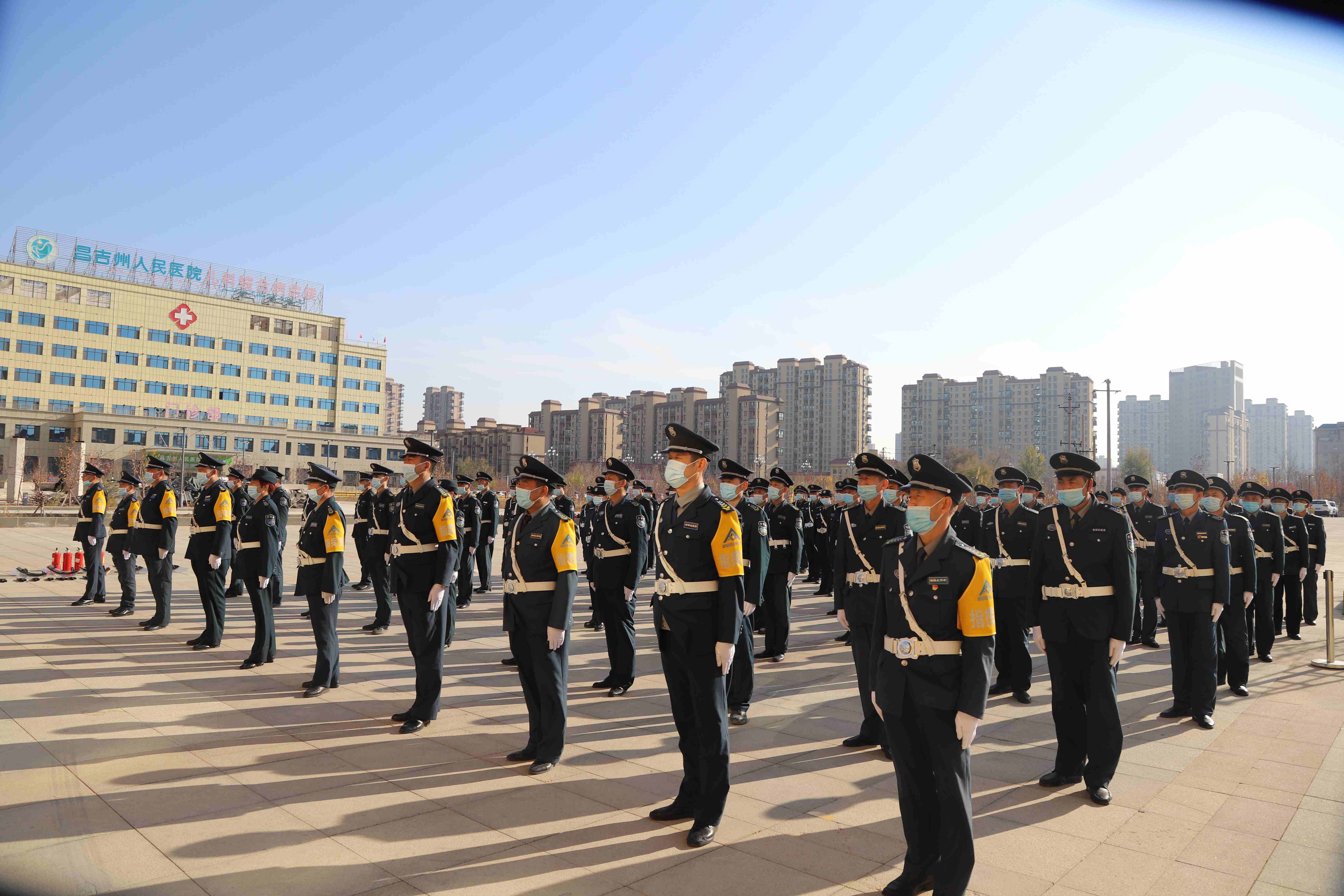 新疆乌恰县开展公安民警体能大考核